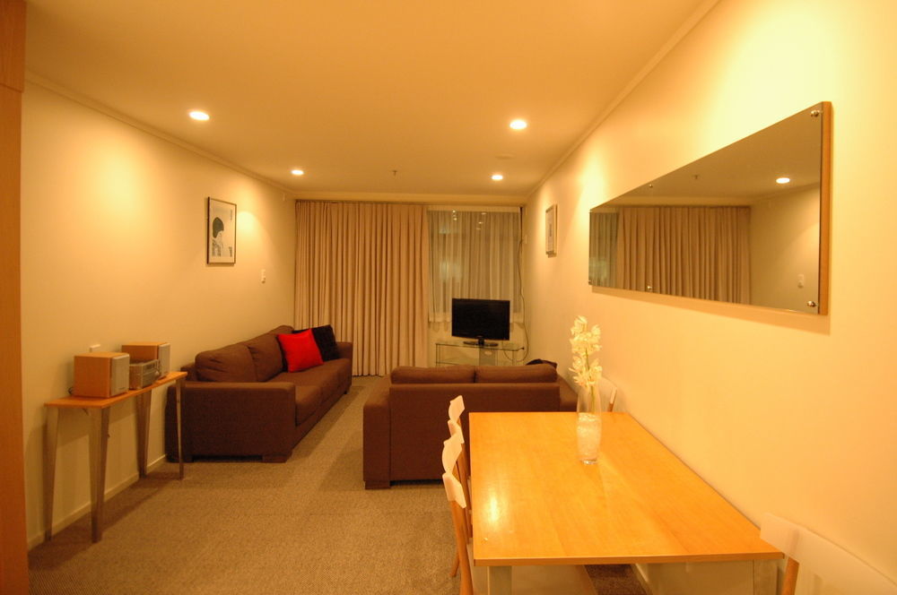 Quest On Johnston Serviced Apartments Wellington Exterior photo